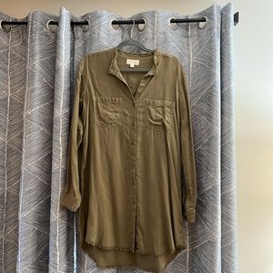 Cloth & stone long sleeve olive green dress